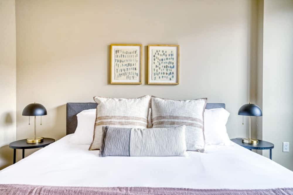 Photo of Bedroom in Cherry Creek