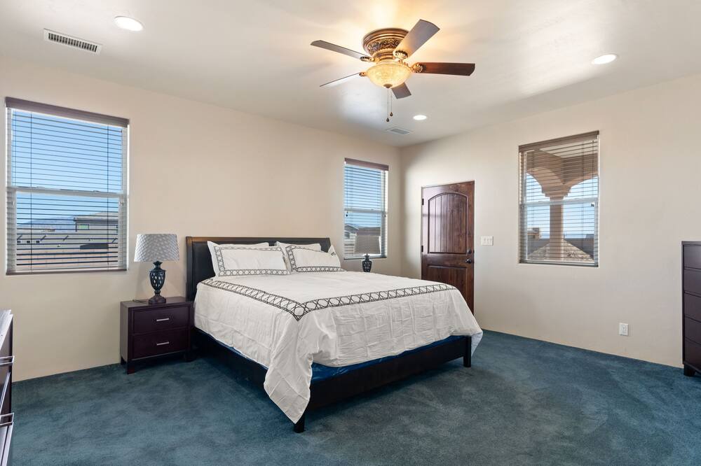 Photo of Bedroom in Westside