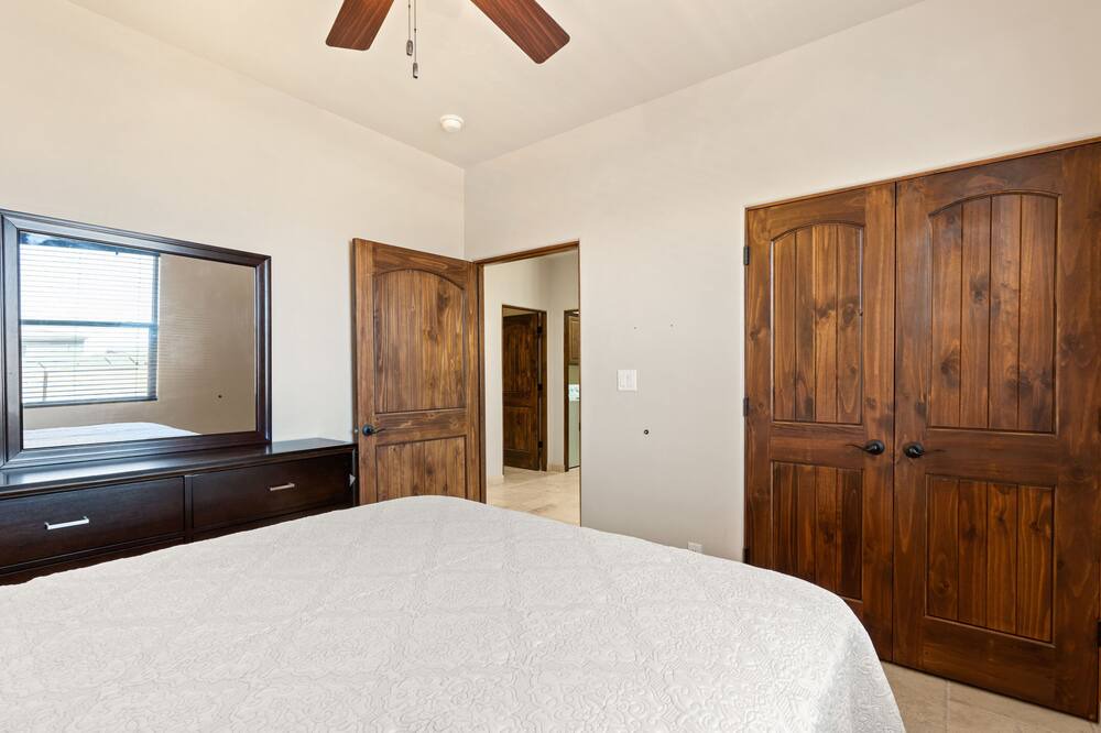 Photo of Bedroom in Westside
