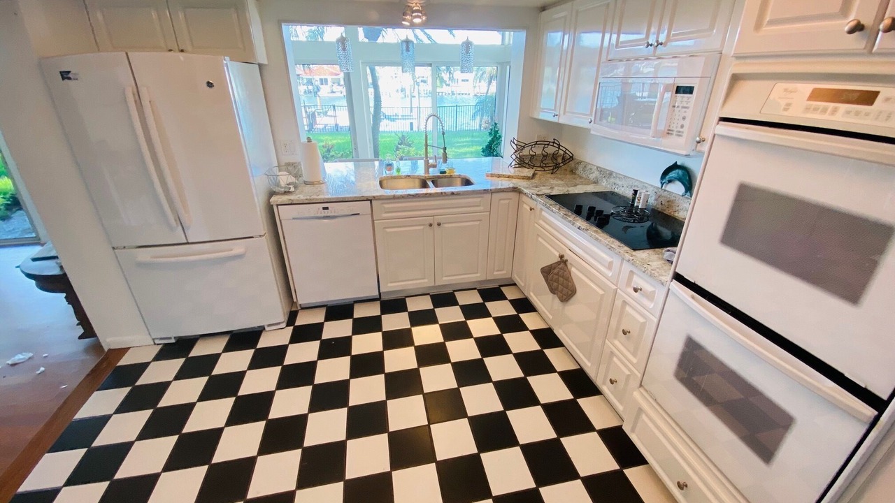 Photo of Kitchen in Vina Del Mar Island