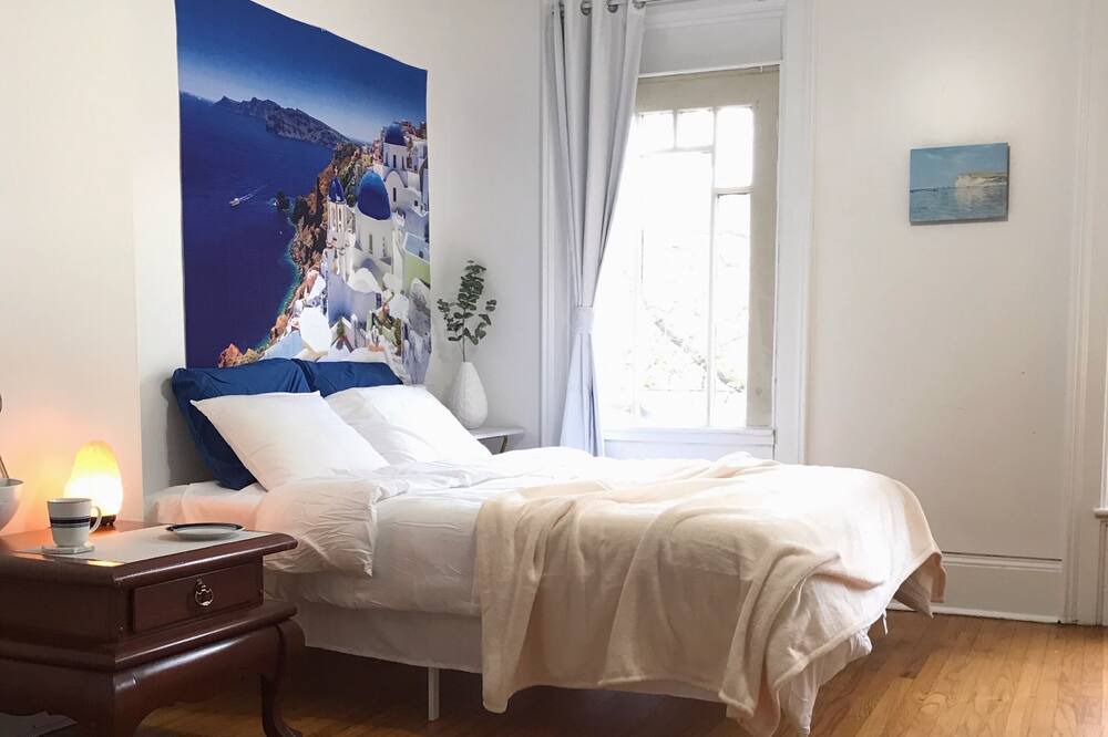 Photo of Bedroom in Eastside