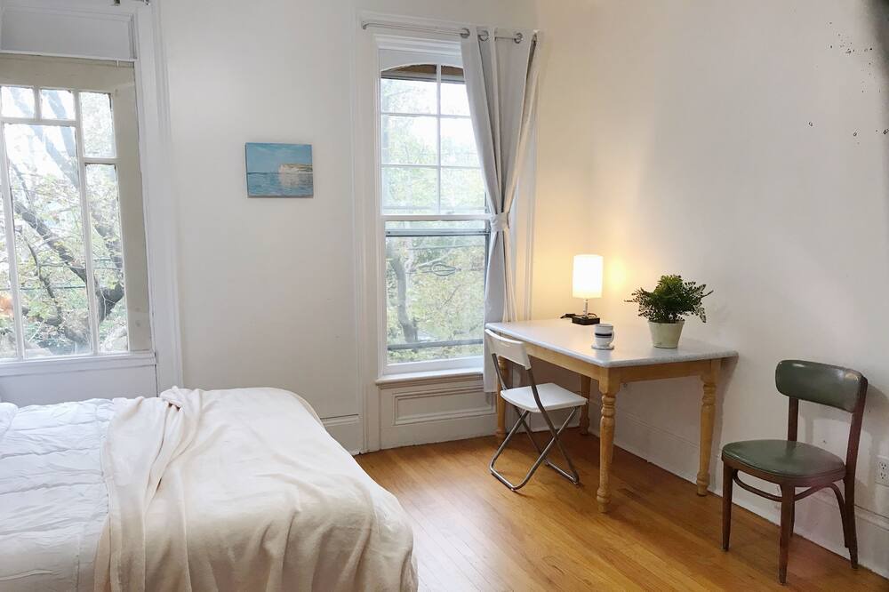 Photo of Bedroom in Eastside