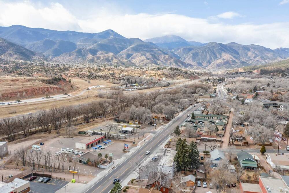 Photo of Others in West Colorado Springs