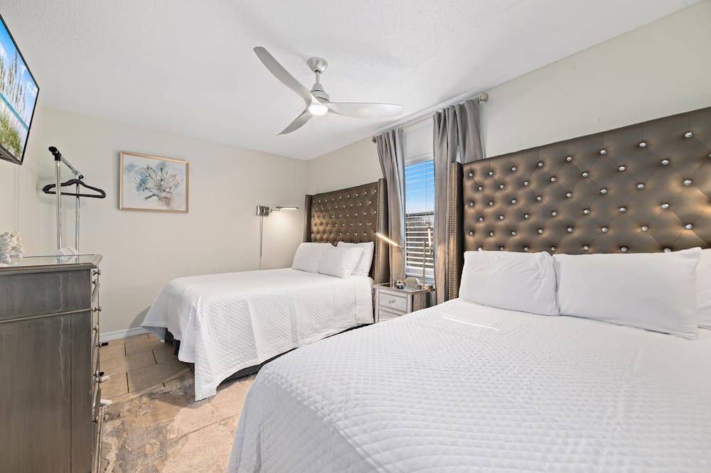 Photo of Bedroom in Gulf Shores