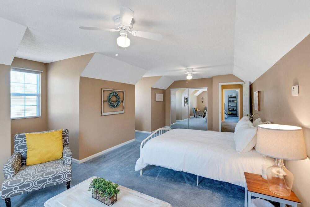 Photo of Bedroom in Columbia