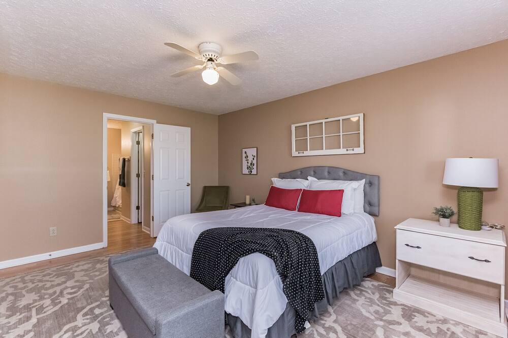 Photo of Bedroom in Columbia