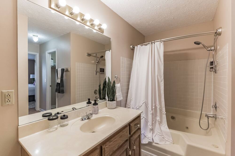 Photo of Bathroom in Columbia