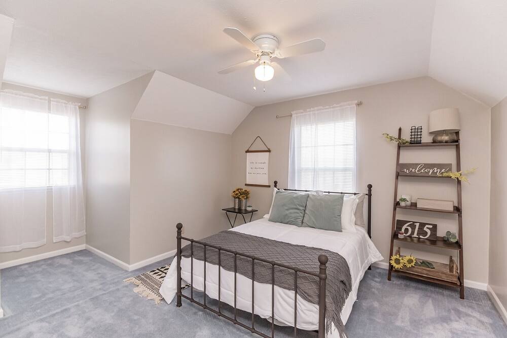 Photo of Bedroom in Columbia