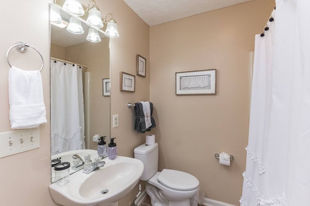 Photo of Bathroom in Columbia