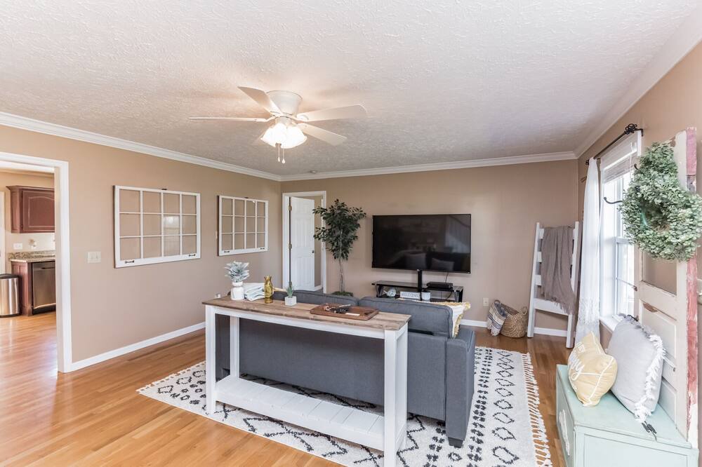 Photo of Livingroom in Columbia