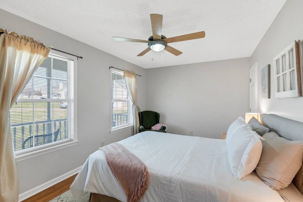 Photo of Bedroom in Columbia