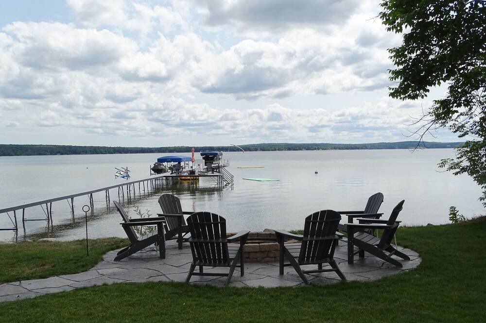 Photo of Outdoor in Brutus