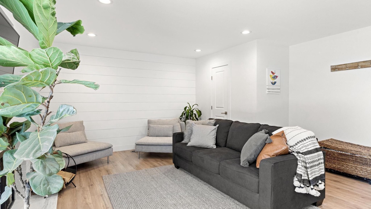 Photo of Livingroom in South Westminster