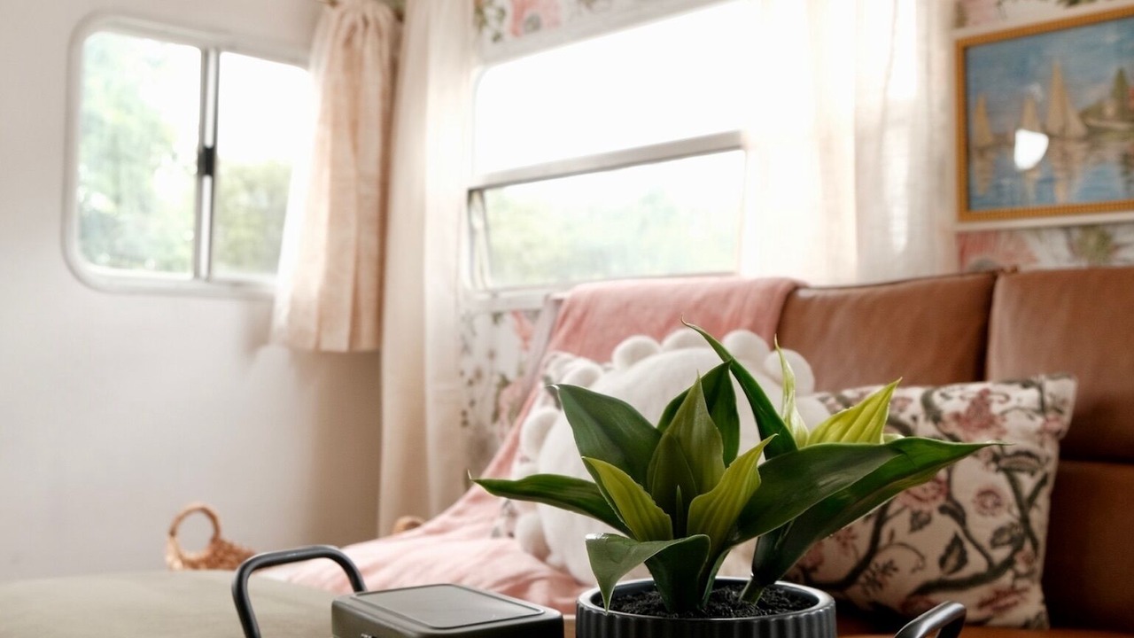 Photo of Livingroom in Leeds