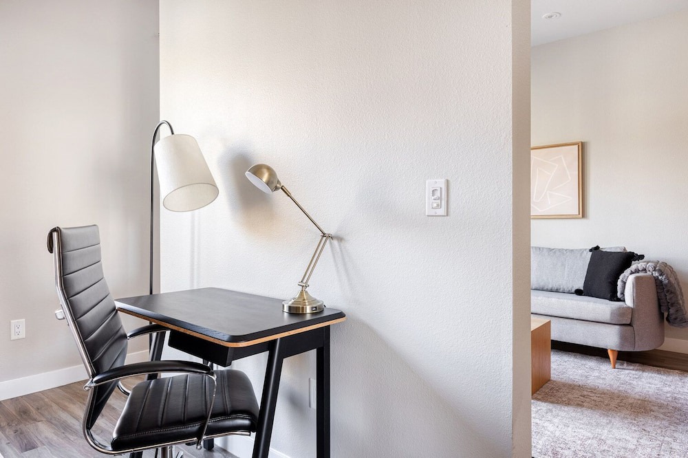 Photo of Bedroom in Uptown