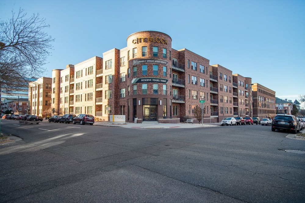 Photo of Outdoor in Uptown