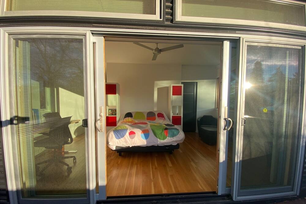 Photo of Bedroom in Old North Boulder