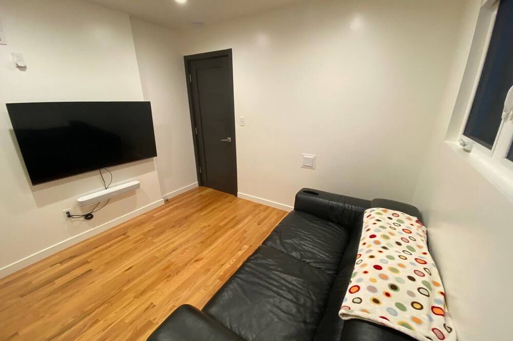 Photo of Bedroom in Old North Boulder