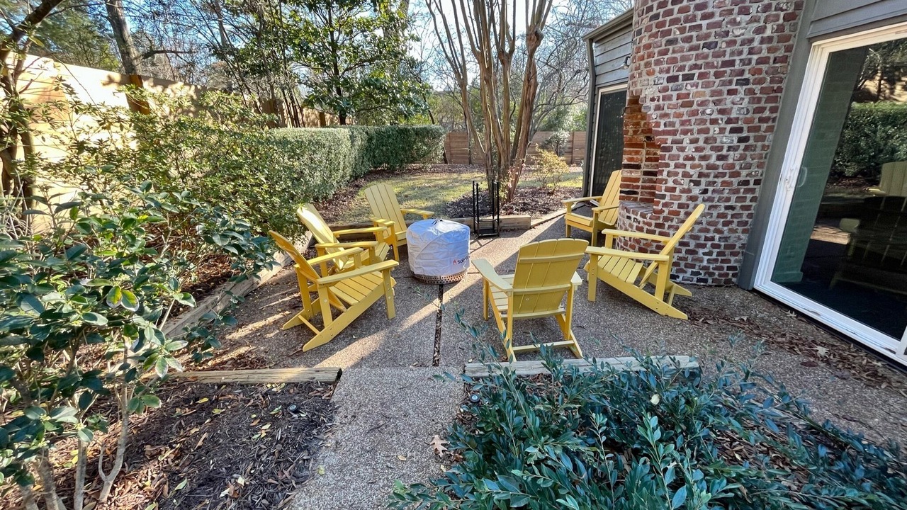 Photo of Patio Balcony in East Memphis
