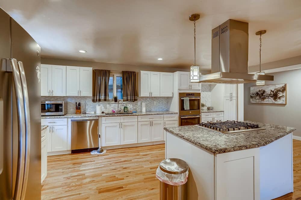 Photo of Kitchen in Barths