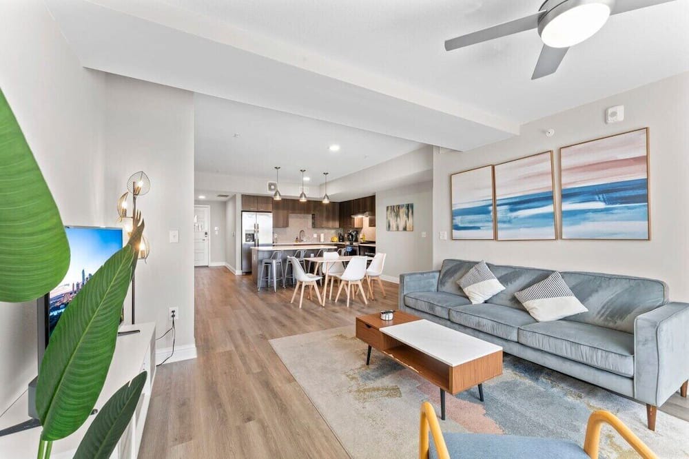 Photo of Livingroom in Pleasant Valley