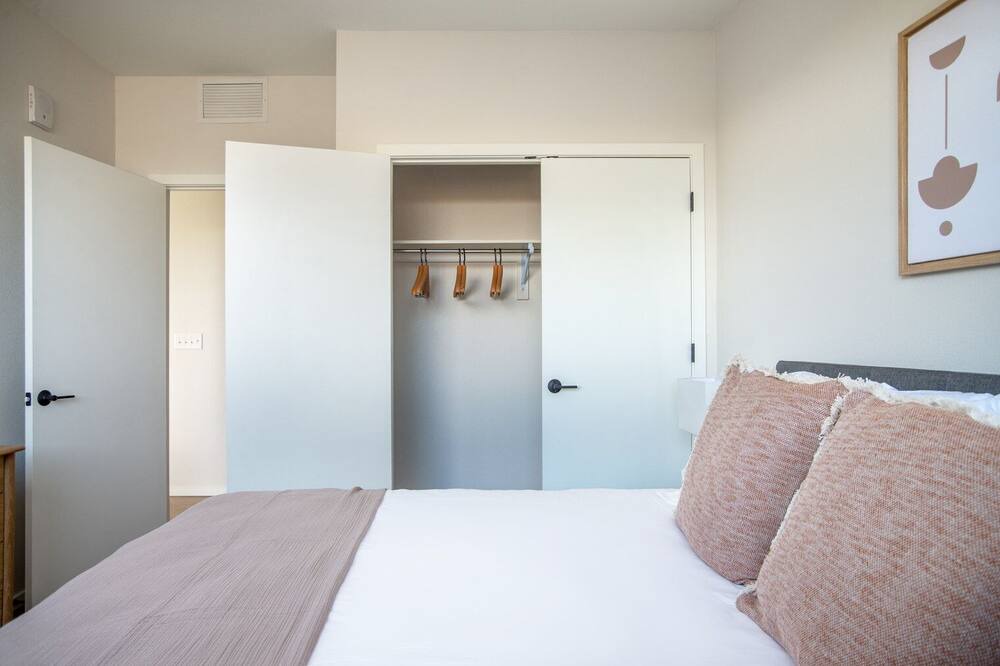 Photo of Bedroom in University Park