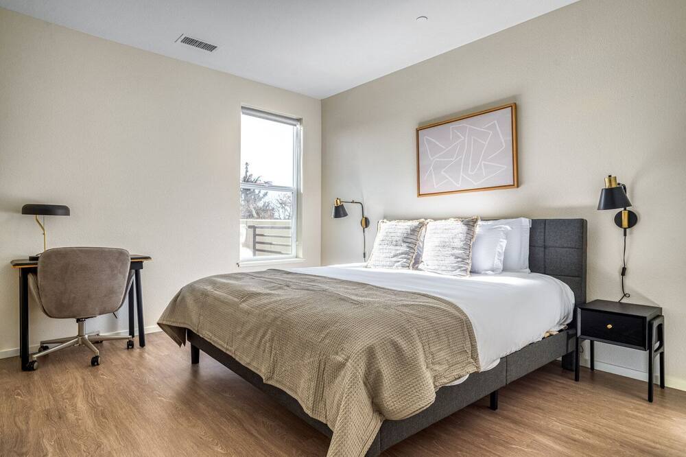 Photo of Bedroom in University Park