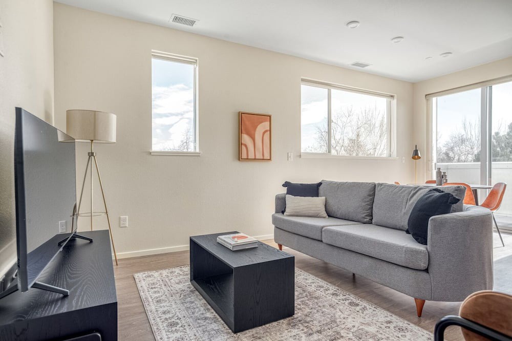 Photo of Livingroom in University Park