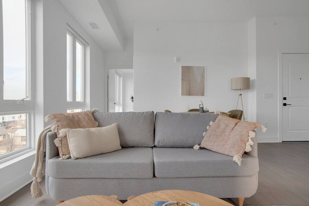 Photo of Livingroom in West Colfax