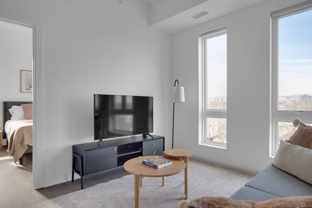 Photo of Livingroom in West Colfax