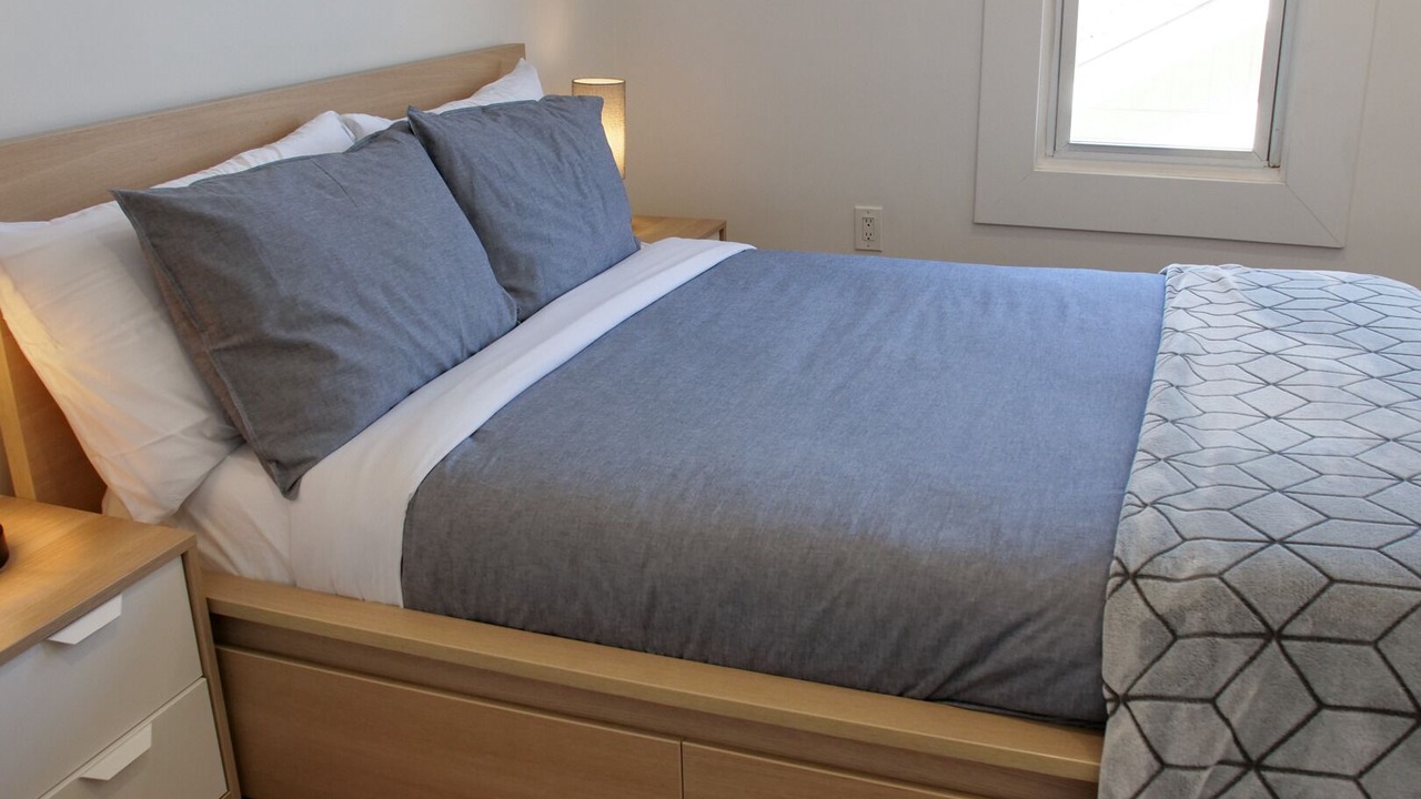 Photo of Bedroom in Englewood