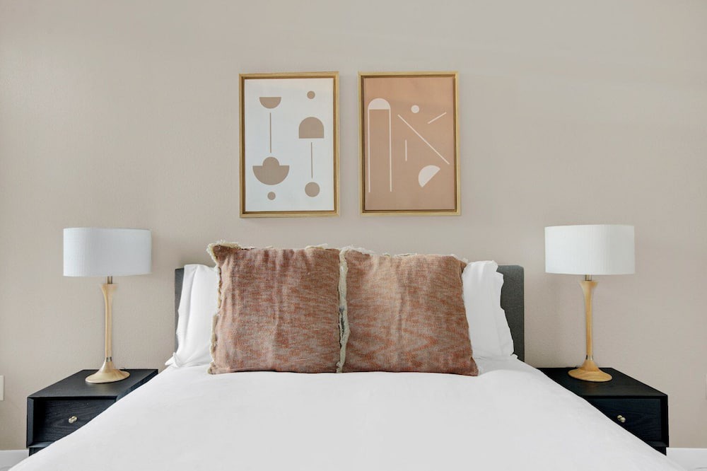 Photo of Bedroom in Uptown