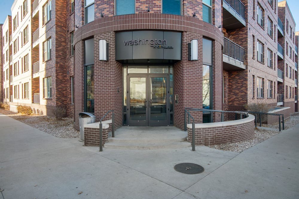 Photo of Outdoor in Uptown