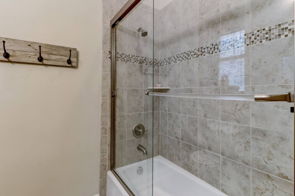 Photo of Bathroom in Amelia City