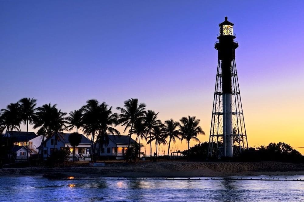 Photo of Others in Lighthouse Point