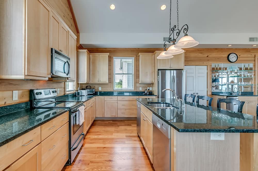 Photo of Kitchen in North Litchfield Beach
