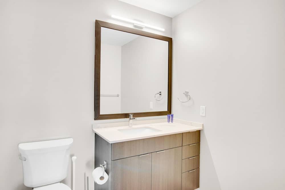 Photo of Bathroom in Congress Park