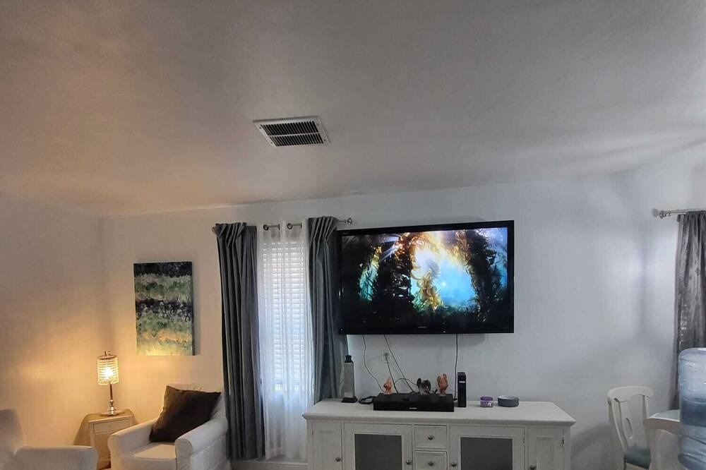 Photo of Livingroom in Croissant Park