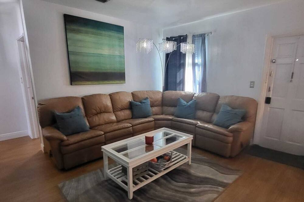 Photo of Livingroom in Croissant Park