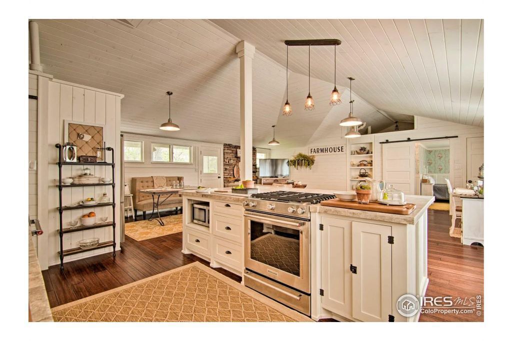 Photo of Kitchen in Drake