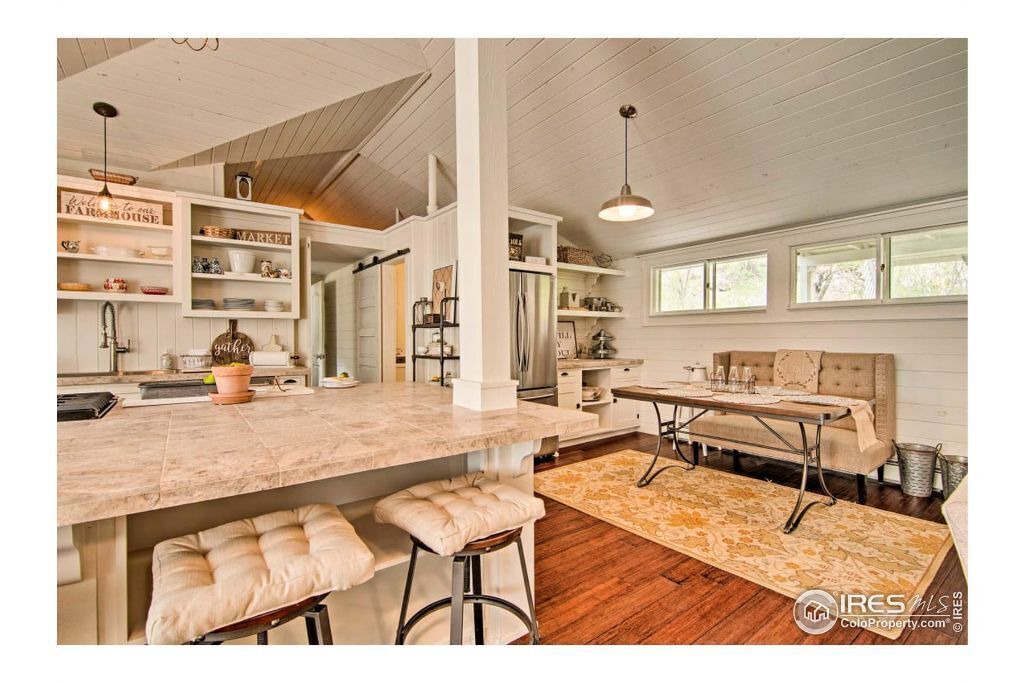 Photo of Kitchen in Drake