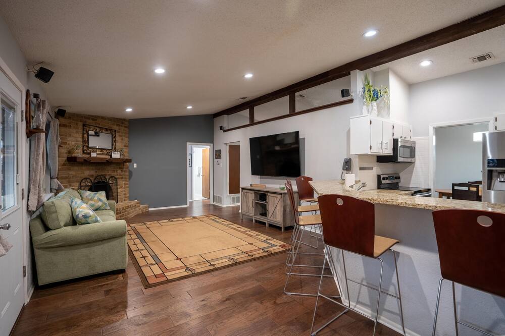 Photo of Livingroom in Schertz