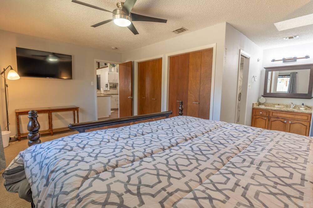 Photo of Bedroom in Schertz