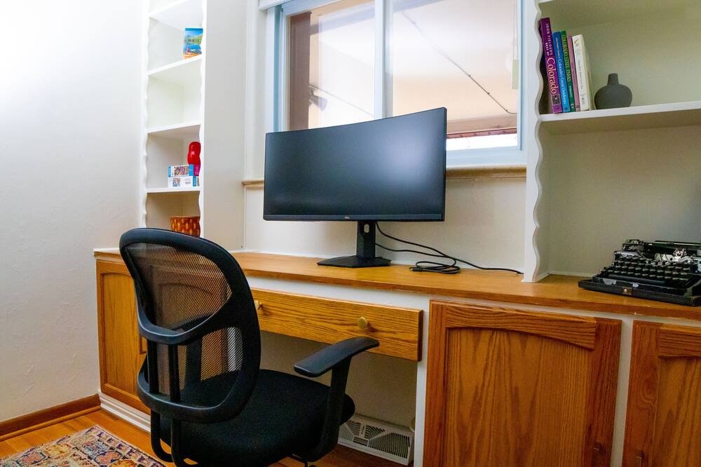 Photo of Bedroom in Lamar Heights Area