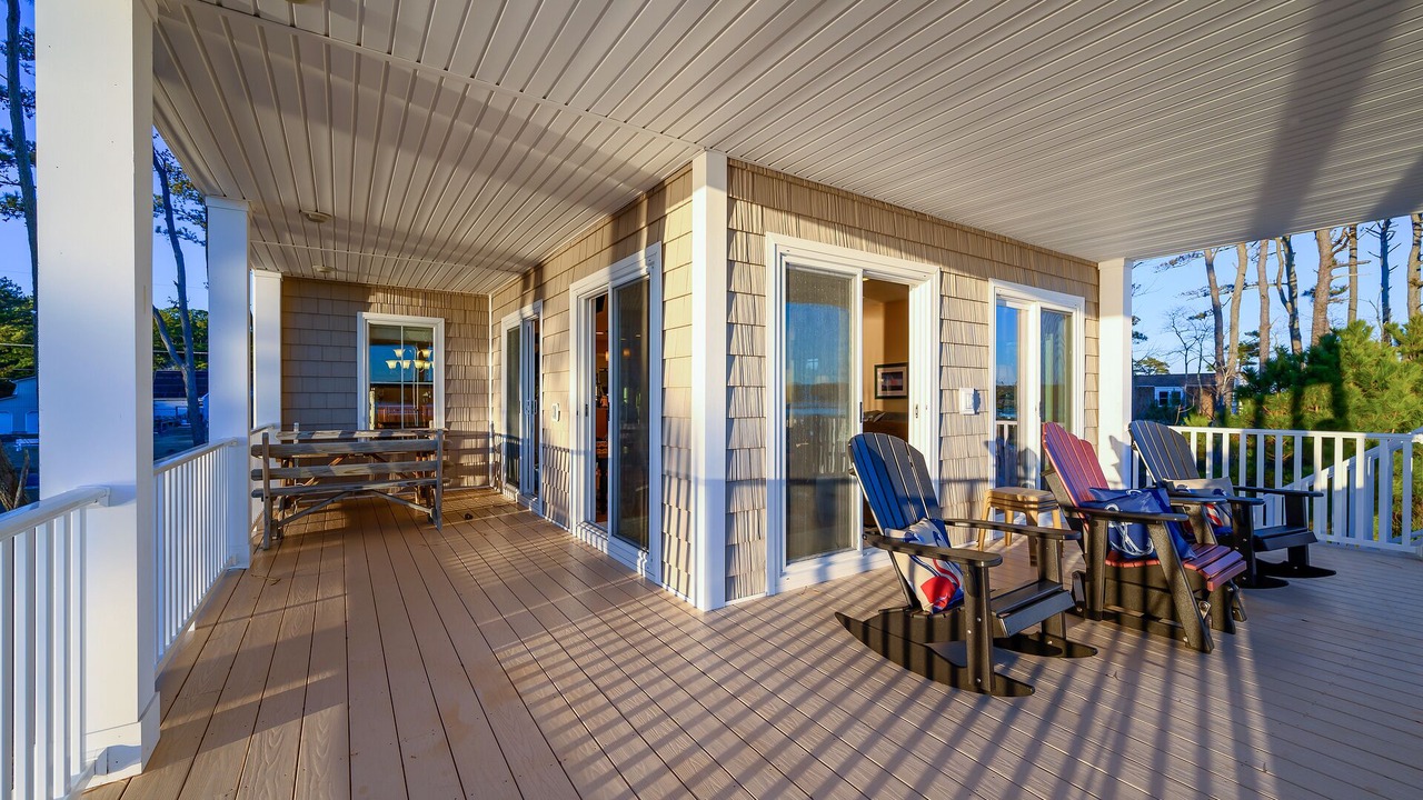 Photo of Patio Balcony in Piney Island
