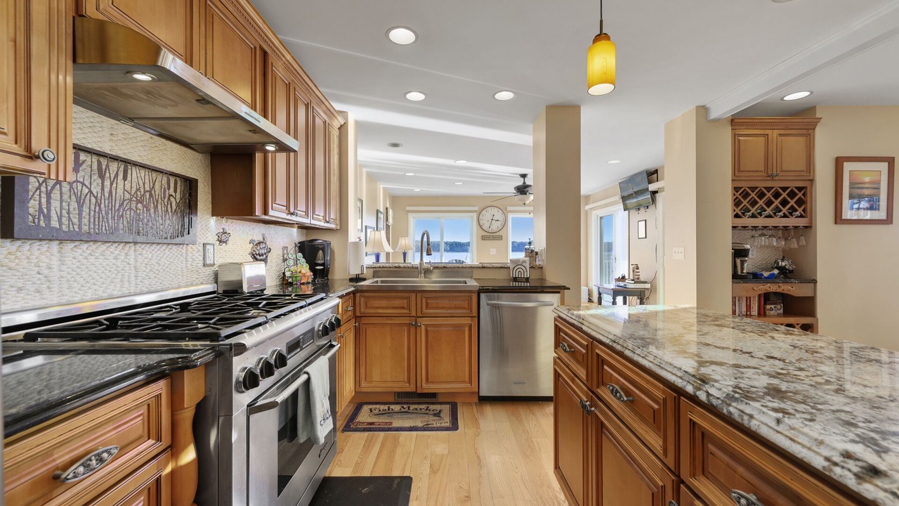 Photo of Kitchen in Piney Island