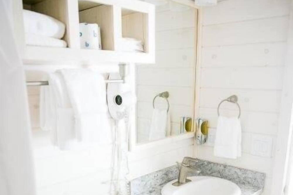Photo of Bathroom in Steele Creek