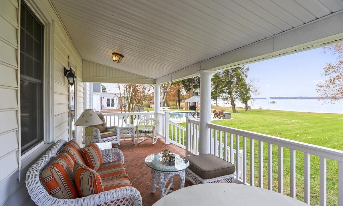 Photo of Outdoor in Secretary