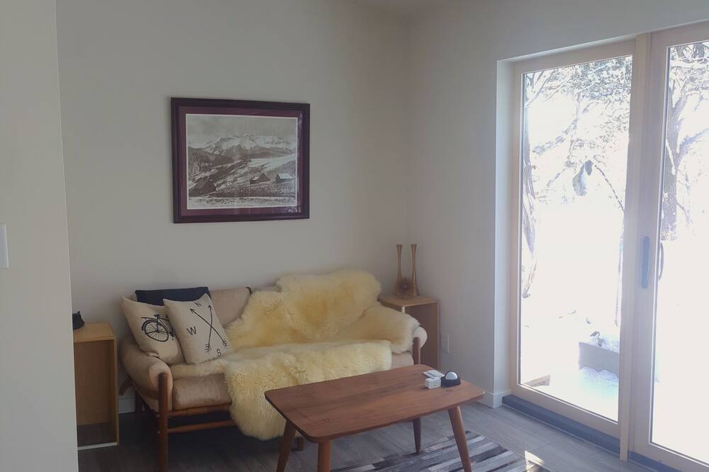 Photo of Livingroom in Missouri Heights