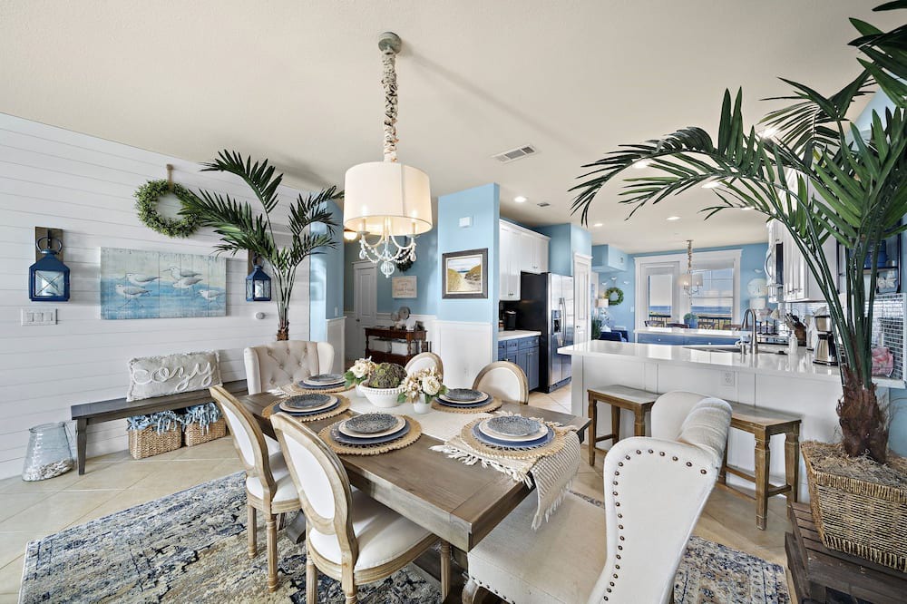 Photo of Bedroom in Red Fish Cove